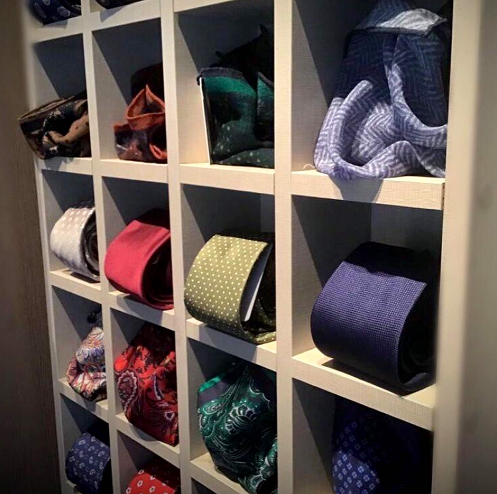 camisas corbatas jerseis pashminas pochettes zapatos exclusivos buona fortuna comprar online moda italiana siete pliegues