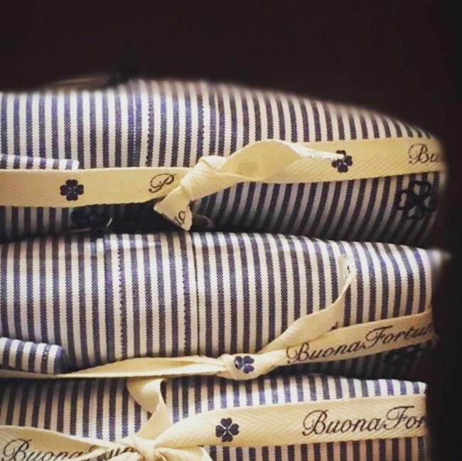 camisas corbatas jerseis pashminas pochettes zapatos exclusivos buona fortuna comprar online moda italiana siete pliegues