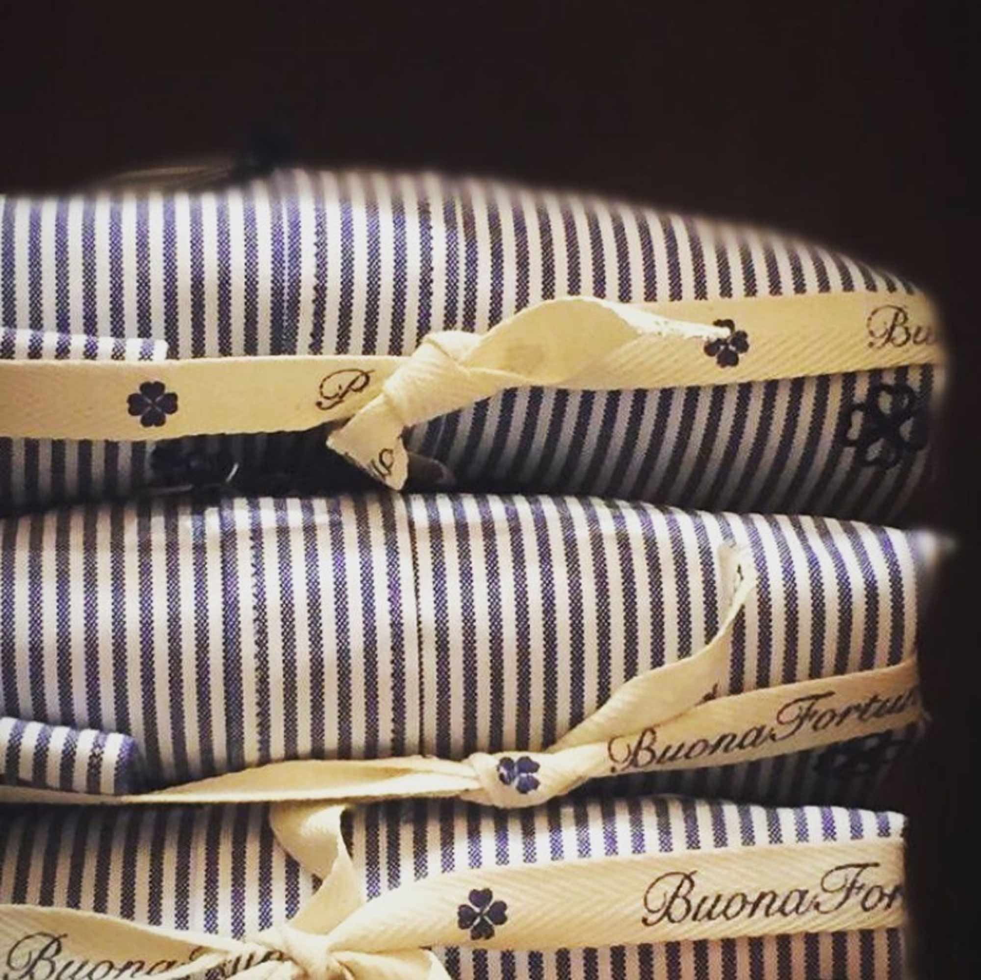 camisas corbatas jerseis pashminas pochettes zapatos exclusivos buona fortuna comprar online moda italiana siete pliegues