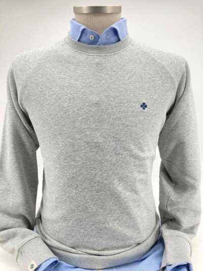 comprar sudaderas sport tienda online ropa hombre exclusiva sudadera trebol suerte gris sport detalle
