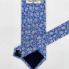tienda online ropa hombre exclusiva corbatas ceremonia seda azul flores rosas detalle