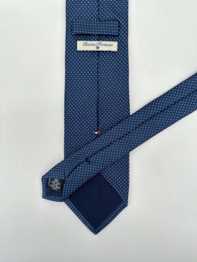 tienda online ropa hombre exclusiva corbatas ceremonia seda twill micro topo azul marino detalle