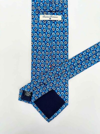 tienda online ropa hombre exclusiva corbatas ceremonia twill seda azul marino gotas turquesas flores beig detalle