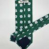 venta online corbata exclusiva twill estampada ceremonia verde dibujos blancos detalle